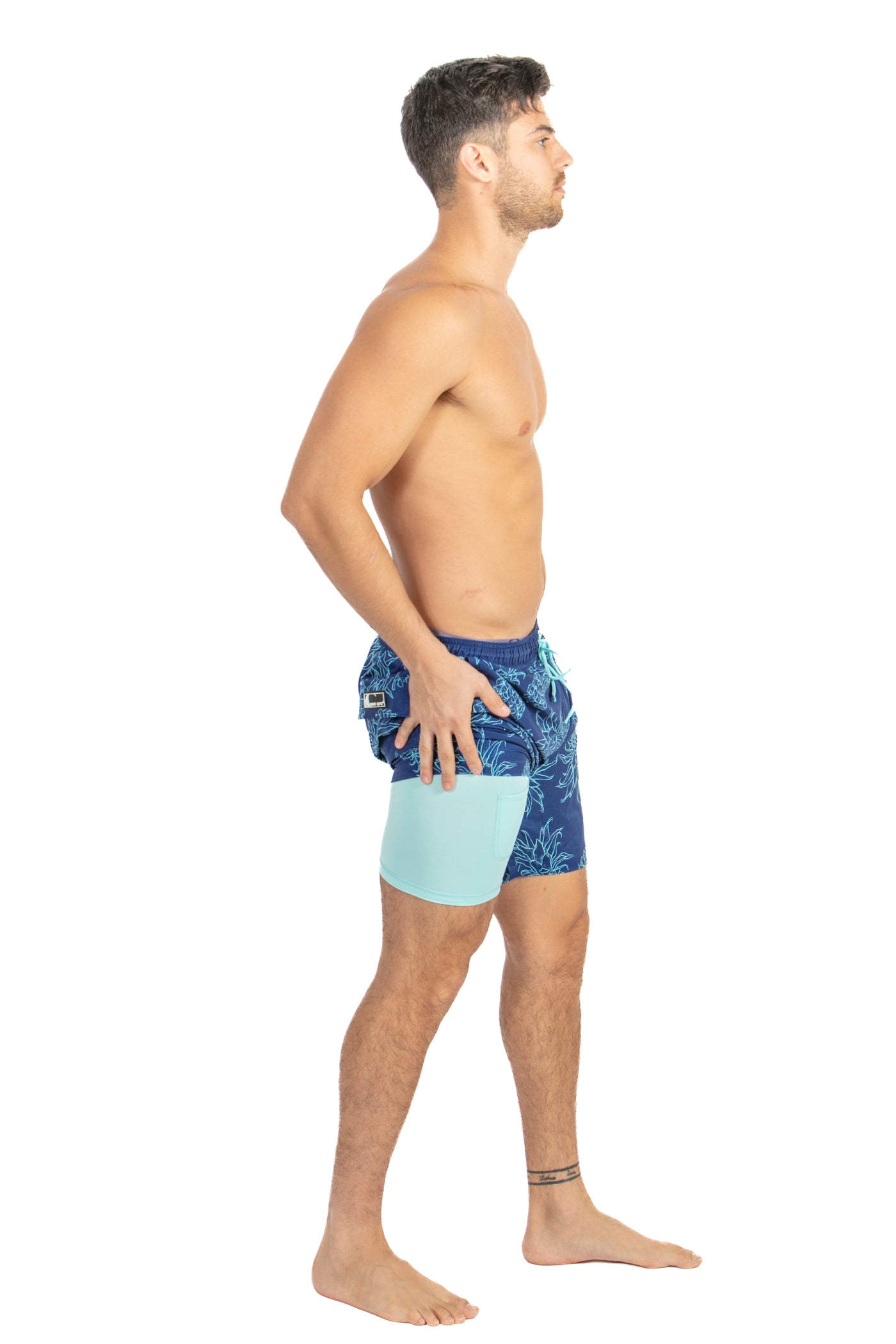 Pineapple Dream - 17" Compression Shorts - Wavelife